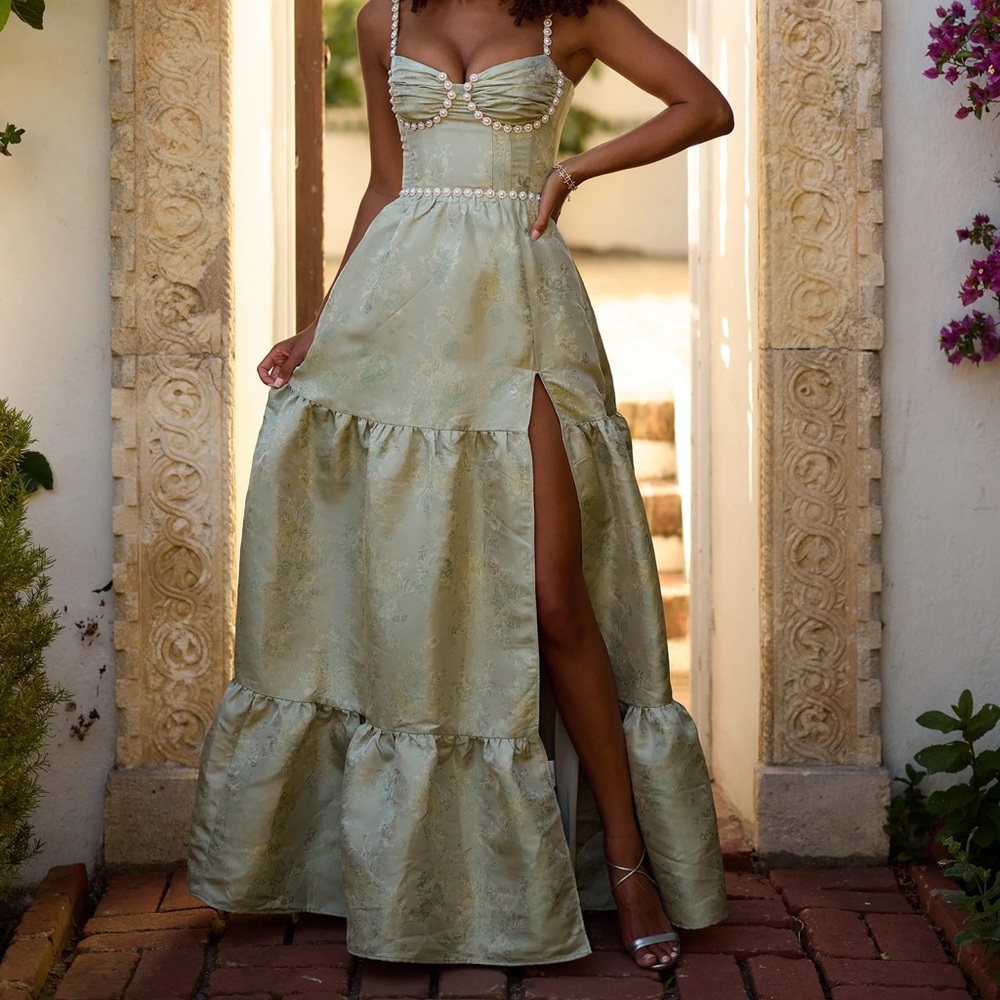 Lucetta Dress in Sage Windsor Brocade